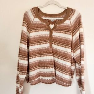 American Eagle sweater
